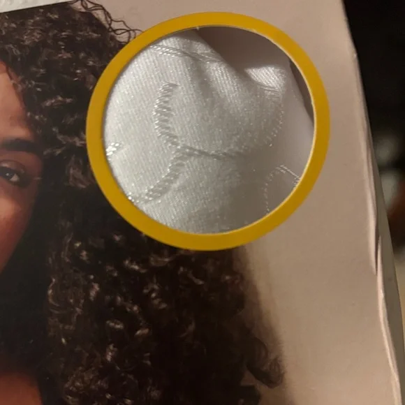 Bali Comfort Revolution Wirefree Bra - Black and White - Picture 7 of 8